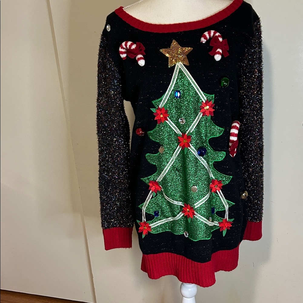 United States Sweaters Black and Red Christmas Sweater